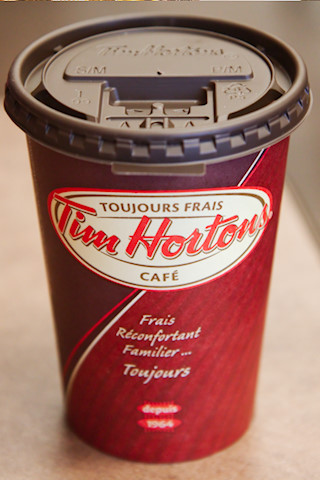 Tim Hortons Becher